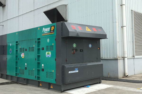 林周燃油滤清器的更换流程是怎样的？