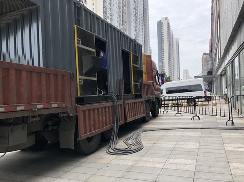 林周冷却液不足的情况下如何检查柴油发电机组？