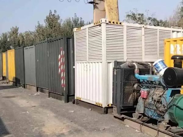 林周200KW柴油发电机机组每小时油耗是多少？