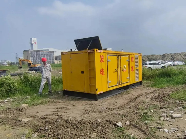 林周冬季低温环境下，发电机组启动电瓶的容量需求是否会增加？