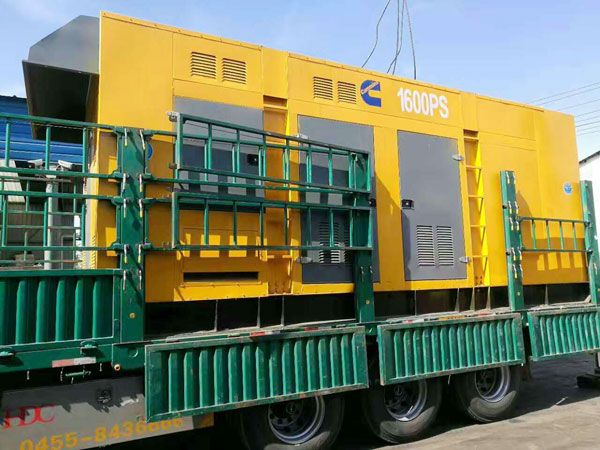 林周测量水冷式机油散热器密封件尺寸时的注意事项有哪些？